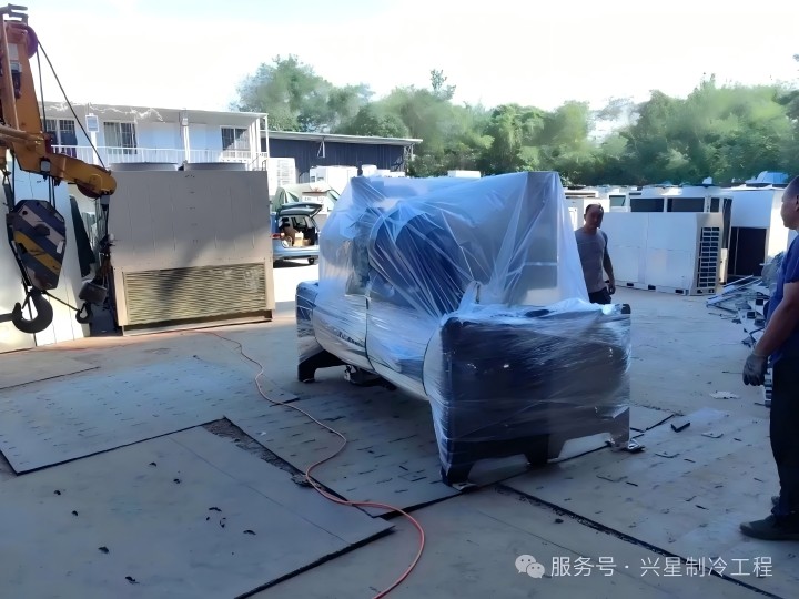 �C(j��)�M����